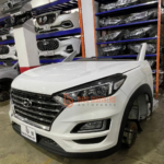 Hyundai Tucson Front Half Cut 2020-2025