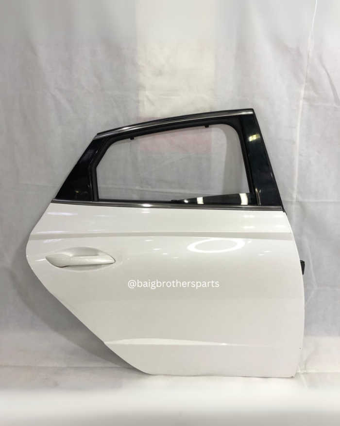 Hyundai Sonata Right Back Door 2021 - 2024 - Image 1