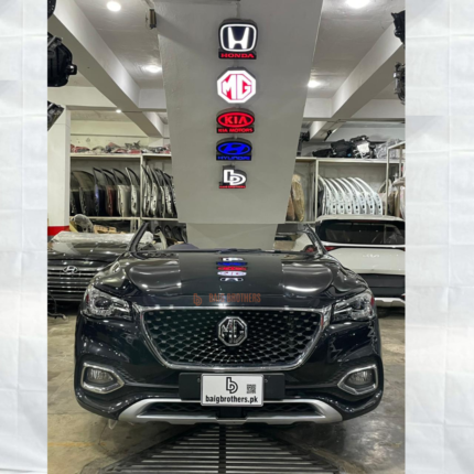 MG HS PHEV Front Half Cut 2020-2025