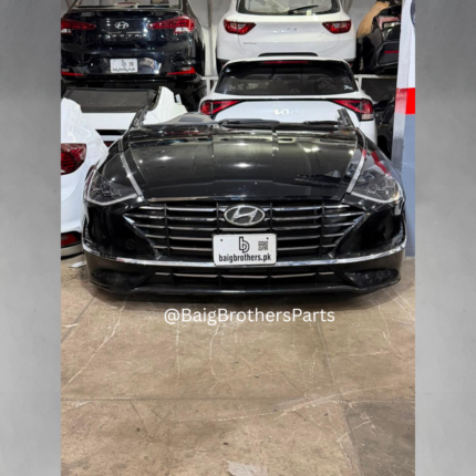 Hyundai Sonata Front Half Cut